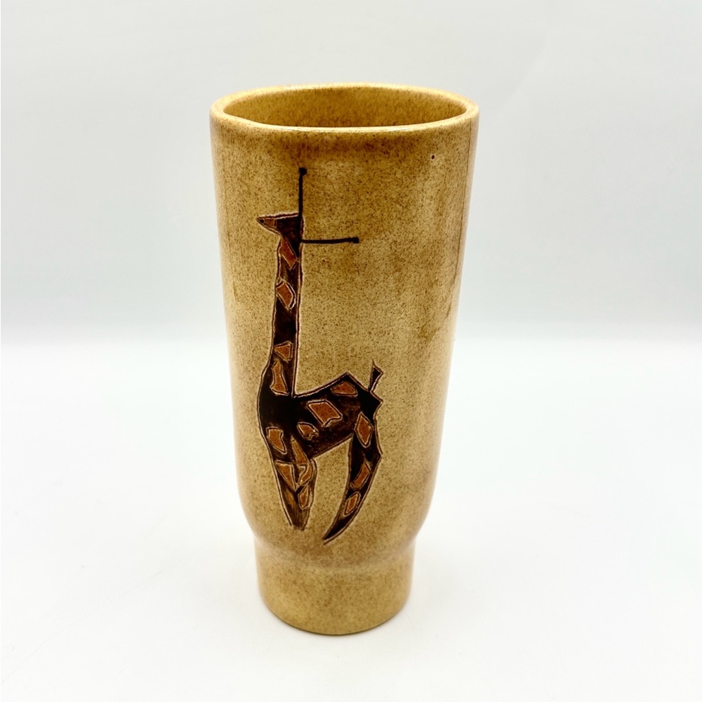 MCM Giraffe Vase or Tumbler. Japanese Style Sgraffito